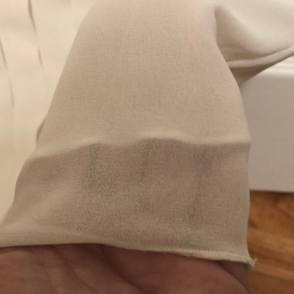 Express Blouse - Picture 6 of 6